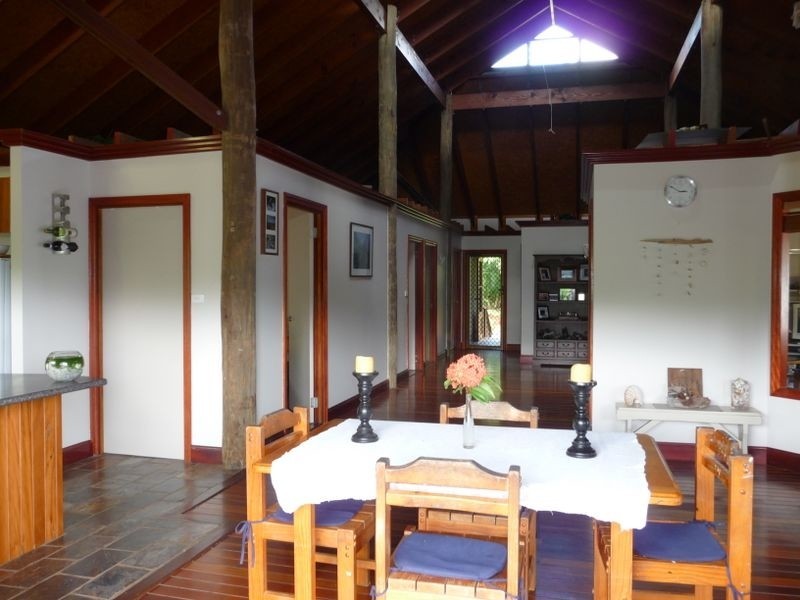 6 Fox Close, Brinsmead QLD 4870