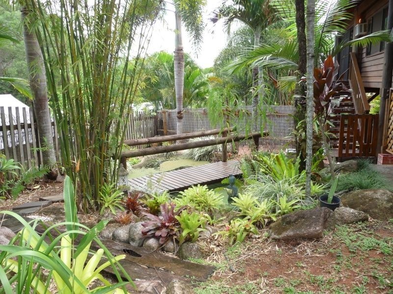 6 Fox Close, Brinsmead QLD 4870