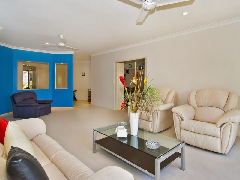 187 McFarlane Drive, Kanimbla QLD 4870