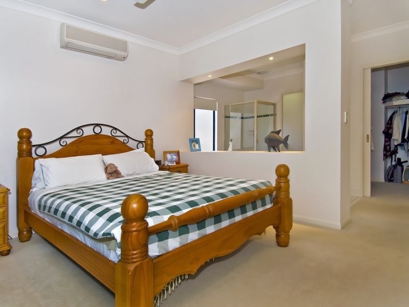 187 McFarlane Drive, Kanimbla QLD 4870