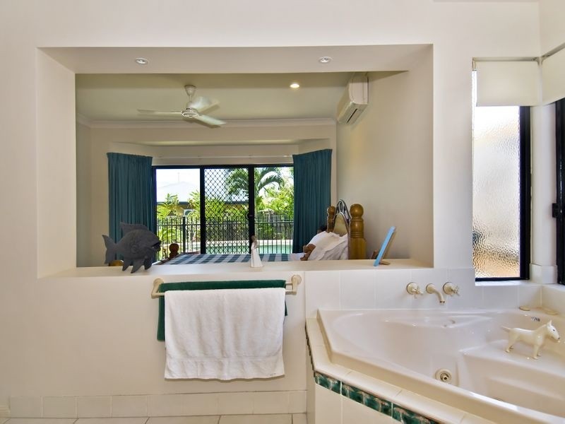 187 McFarlane Drive, Kanimbla QLD 4870