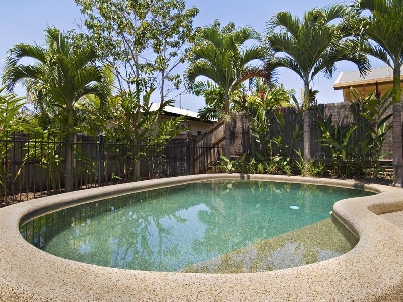 187 McFarlane Drive, Kanimbla QLD 4870