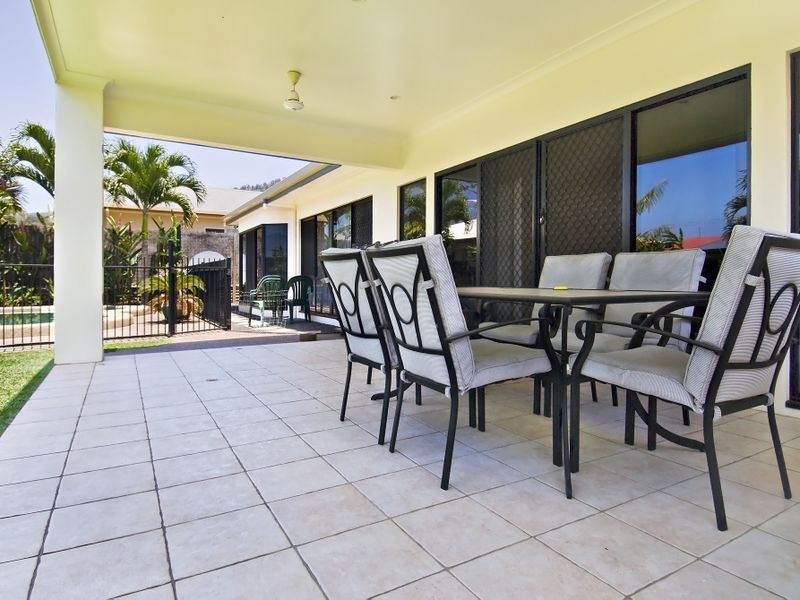 187 McFarlane Drive, Kanimbla QLD 4870