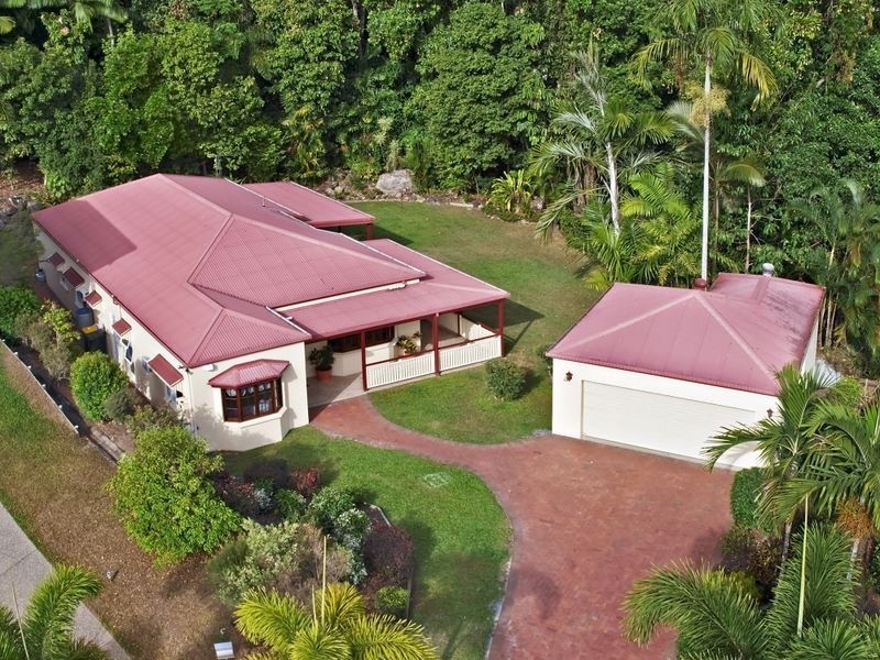 6 Rhapis Court, Whitfield QLD 4870