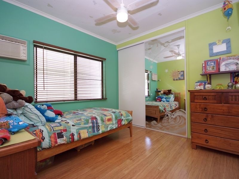 9 Fox Close, Brinsmead QLD 4870