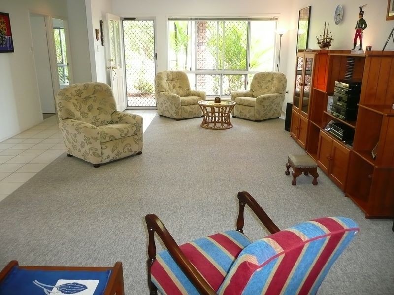 5 Ariel Court – City View Estate, Mooroobool QLD 4870