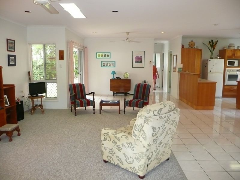 5 Ariel Court – City View Estate, Mooroobool QLD 4870