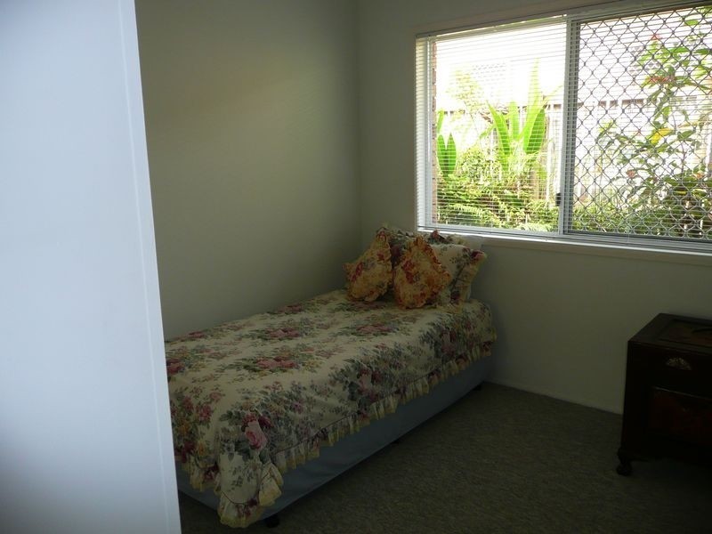 5 Ariel Court – City View Estate, Mooroobool QLD 4870