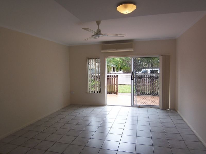 2/36 Springfield Crescent, Manoora QLD 4870