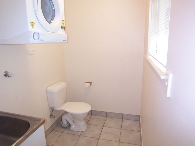 2/36 Springfield Crescent, Manoora QLD 4870