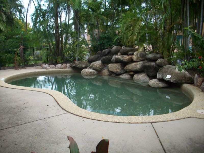 12/24 Springfield Crescent, Manoora QLD 4870