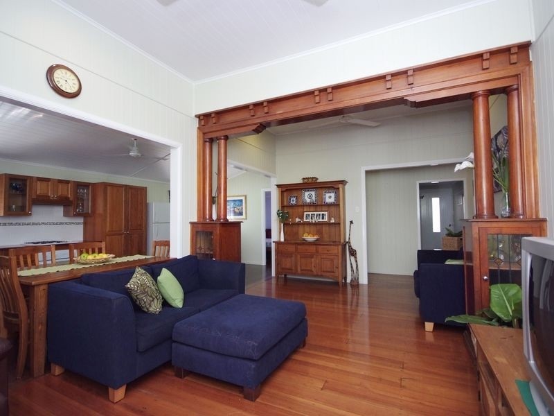 17 Martin Street, Freshwater QLD 4870