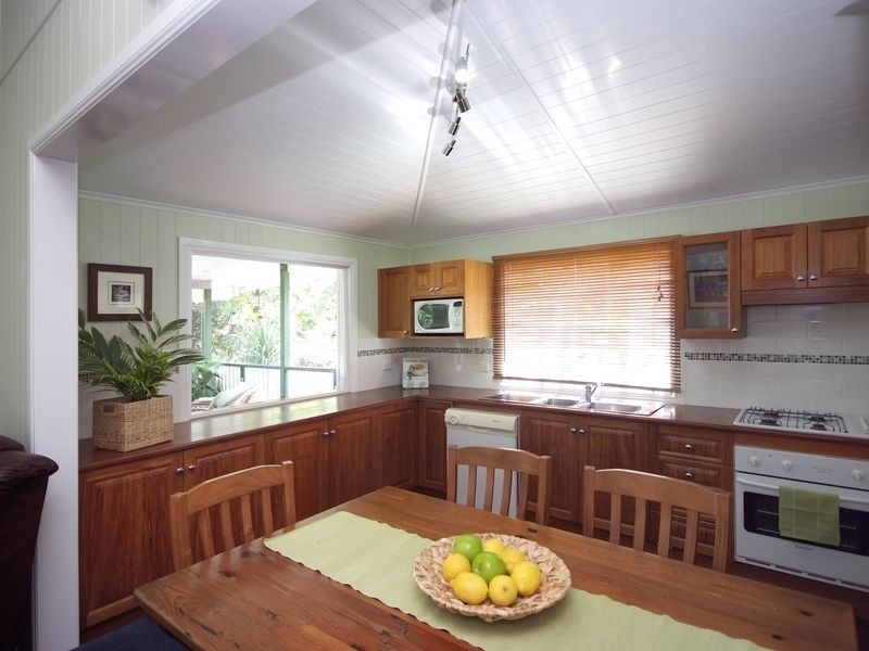 17 Martin Street, Freshwater QLD 4870