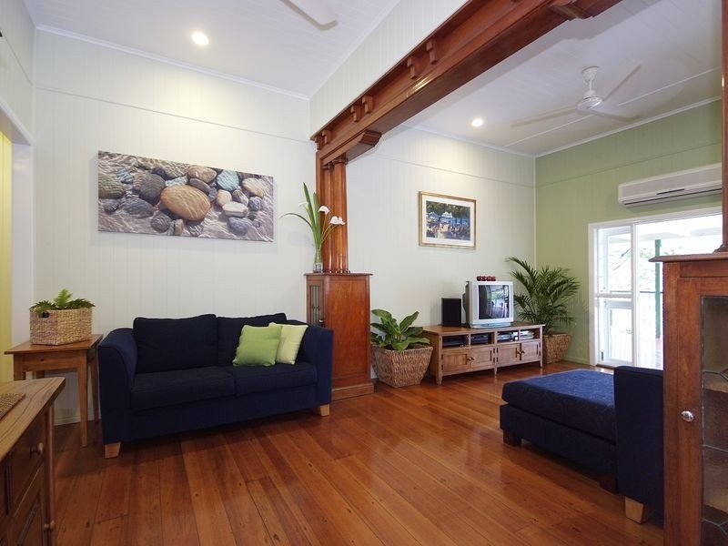 17 Martin Street, Freshwater QLD 4870