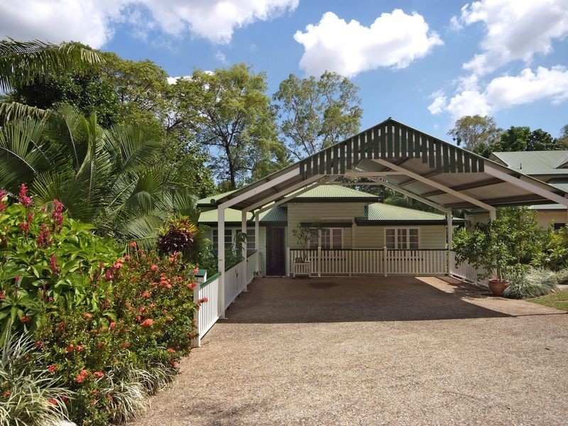 17 Martin Street, Freshwater QLD 4870