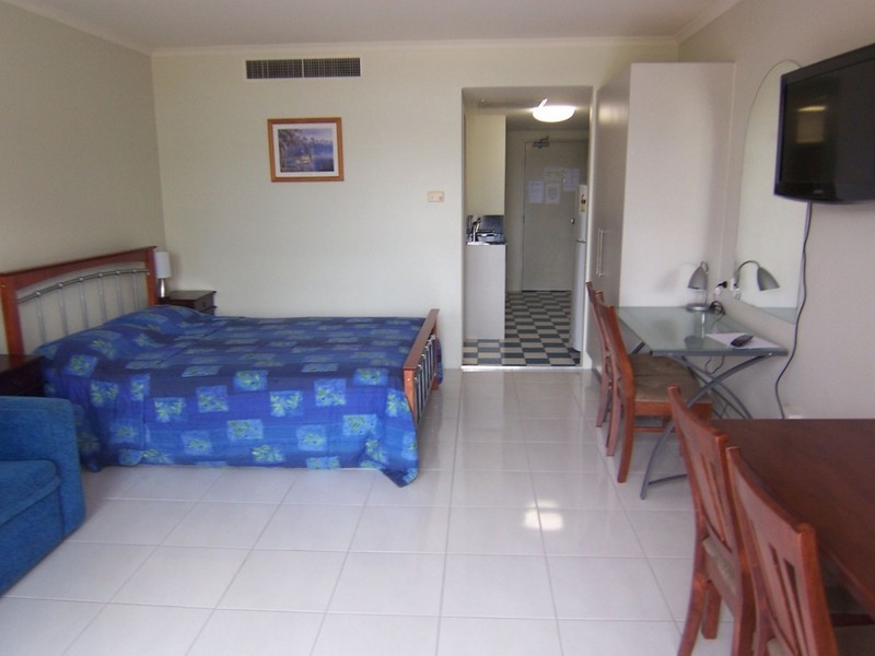 201/136 Sheridan Street, Aeroglen QLD 4870