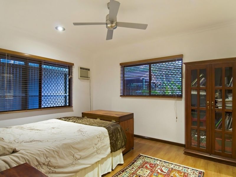5 Donnelly Close, Brinsmead QLD 4870
