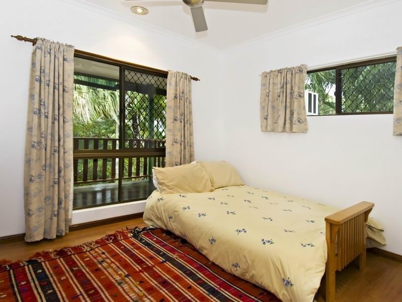 5 Donnelly Close, Brinsmead QLD 4870