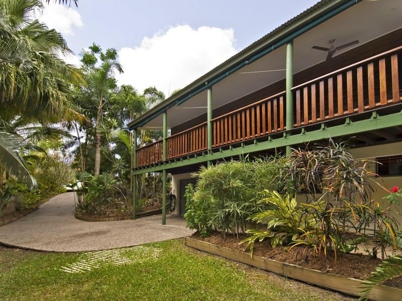 5 Donnelly Close, Brinsmead QLD 4870