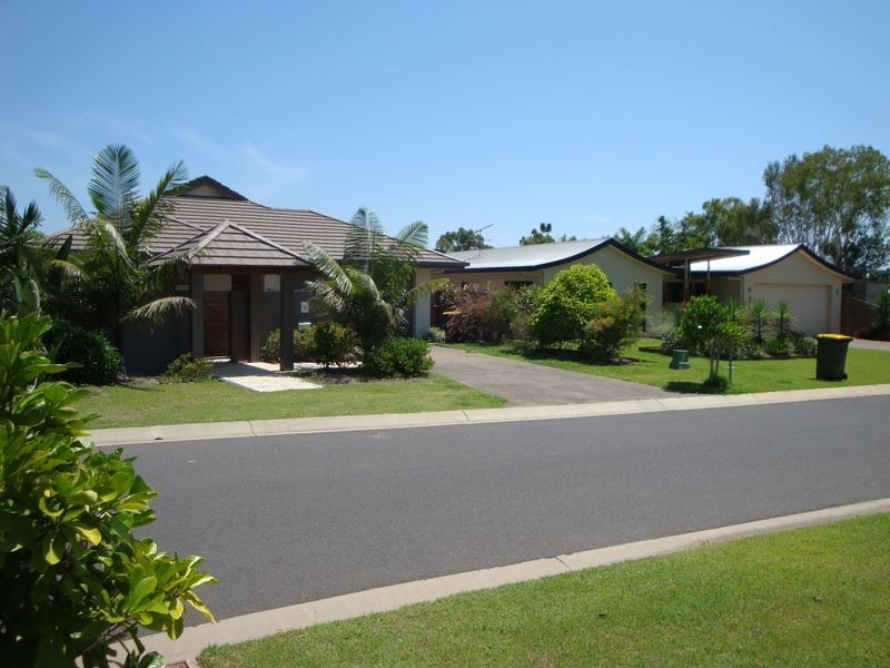 103 Green Avenue, Kewarra Beach QLD 4879