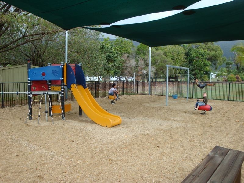 103 Green Avenue, Kewarra Beach QLD 4879