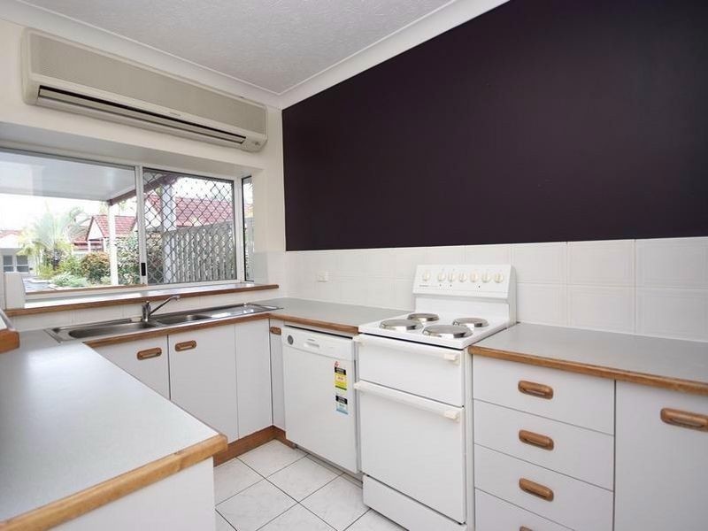 11/30 Springfield Crescent, Manoora QLD 4870