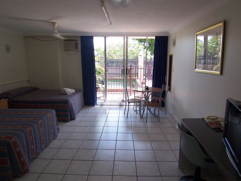 8/259 Sheridan Street, Cairns QLD 4870