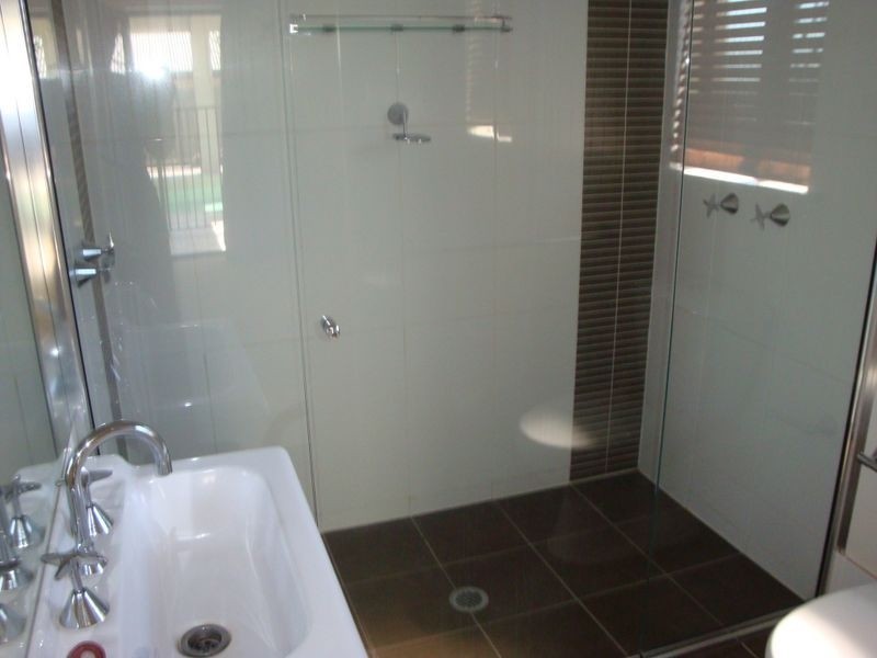 4 Colbeck Street, Mount Sheridan QLD 4868