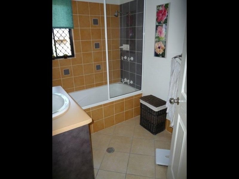 22 Ellis Close, Kewarra Beach QLD 4879