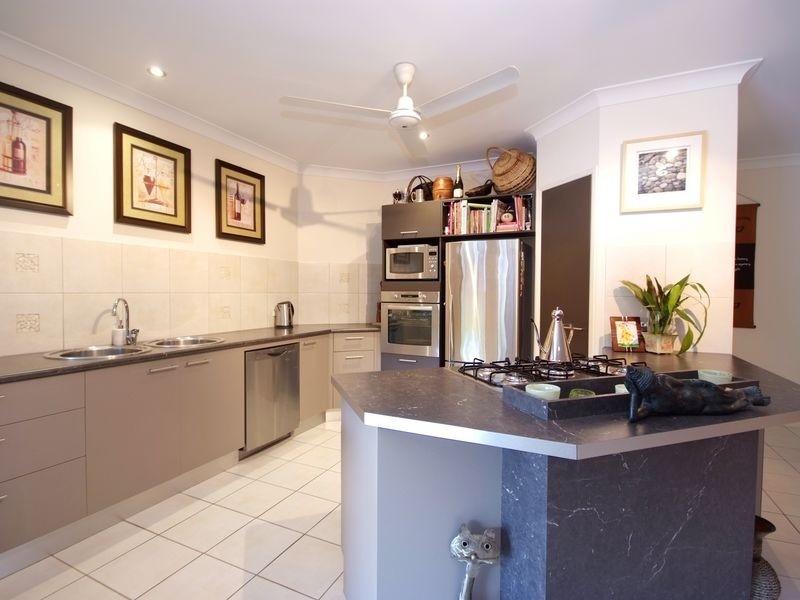 12 Messina Close, Kanimbla QLD 4870