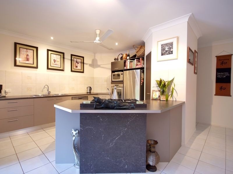 12 Messina Close, Kanimbla QLD 4870