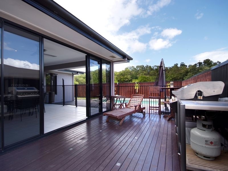 12 Messina Close, Kanimbla QLD 4870