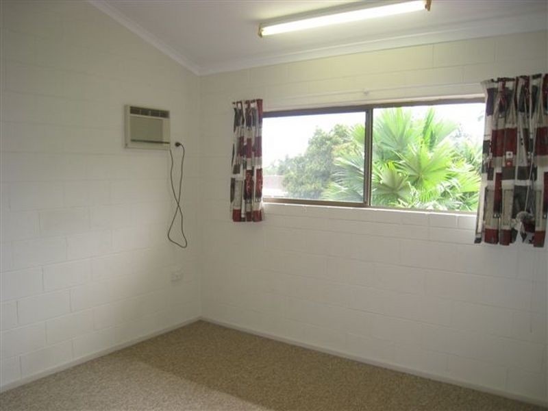 15 Cayley Street, Trinity Beach QLD 4879