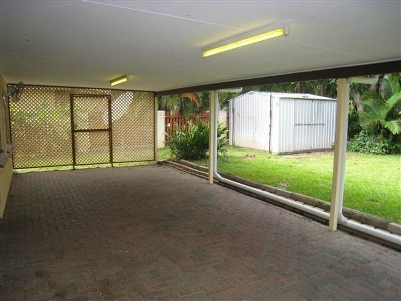 15 Cayley Street, Trinity Beach QLD 4879