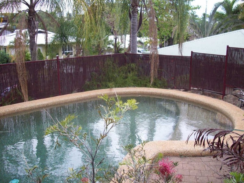 21 Southerden Drive, Kanimbla QLD 4870