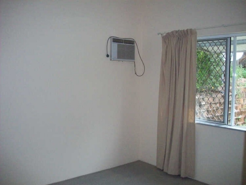 21 Southerden Drive, Kanimbla QLD 4870