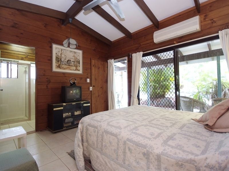 19 Turquoise Close, Bayview Heights QLD 4868