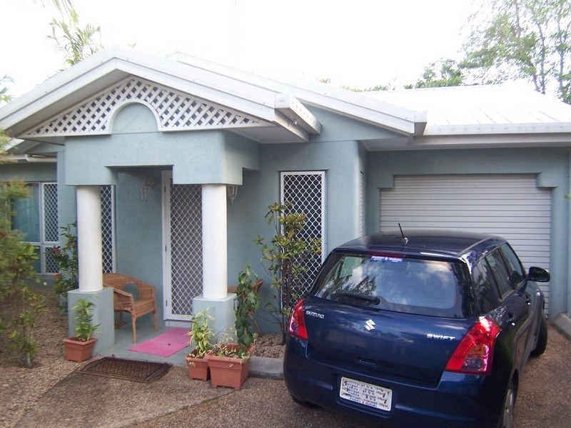 4/11 Grantala Street, Manoora QLD 4870