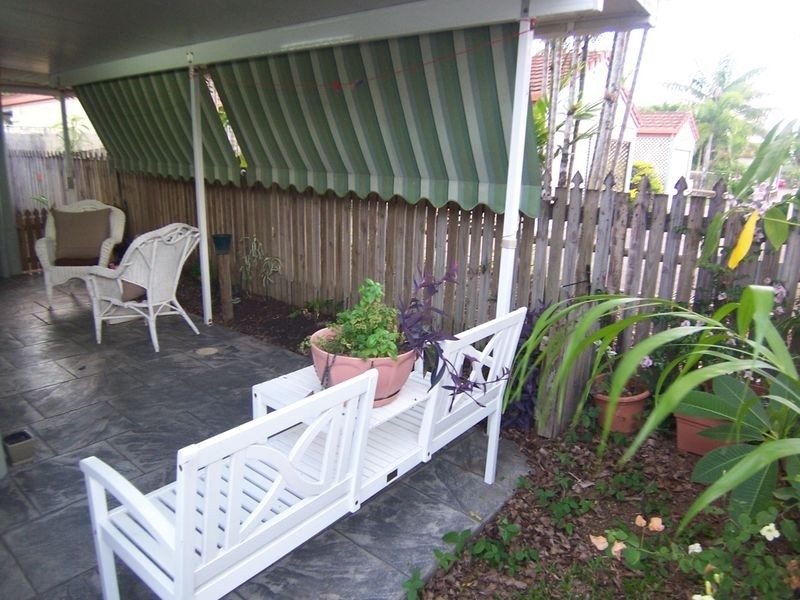 4/11 Grantala Street, Manoora QLD 4870