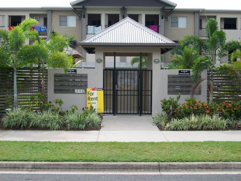 Manoora QLD 4870