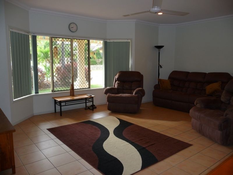 31 Taringa Street, Brinsmead QLD 4870