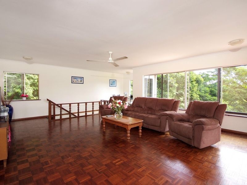 6 Kurrajong Street, Earlville QLD 4870