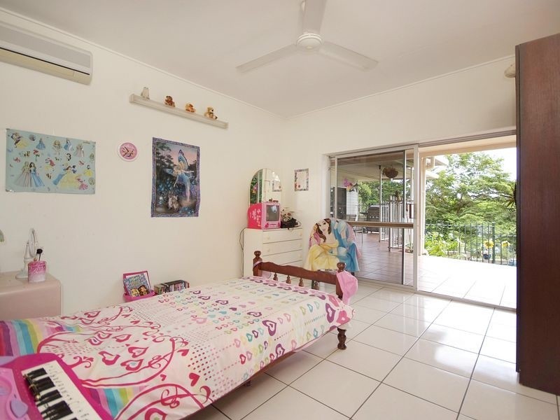 6 Kurrajong Street, Earlville QLD 4870