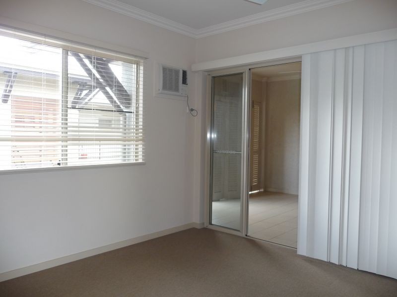 313/2 Centenary Close, Manoora QLD 4870