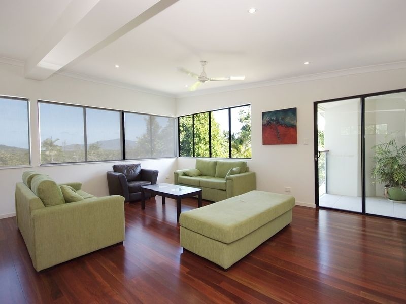 24 Atherton Street, Whitfield QLD 4870