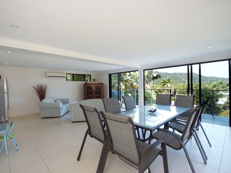 24 Atherton Street, Whitfield QLD 4870