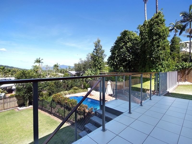 24 Atherton Street, Whitfield QLD 4870