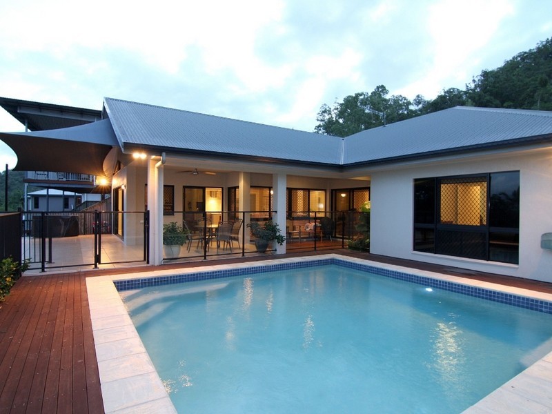 44 Flecker Street, Whitfield QLD 4870