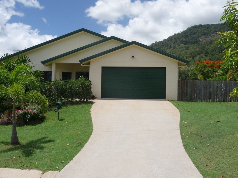 97 Jungara Road, Redlynch QLD 4870