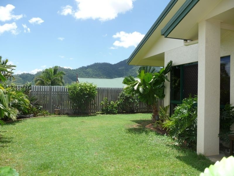 97 Jungara Road, Redlynch QLD 4870